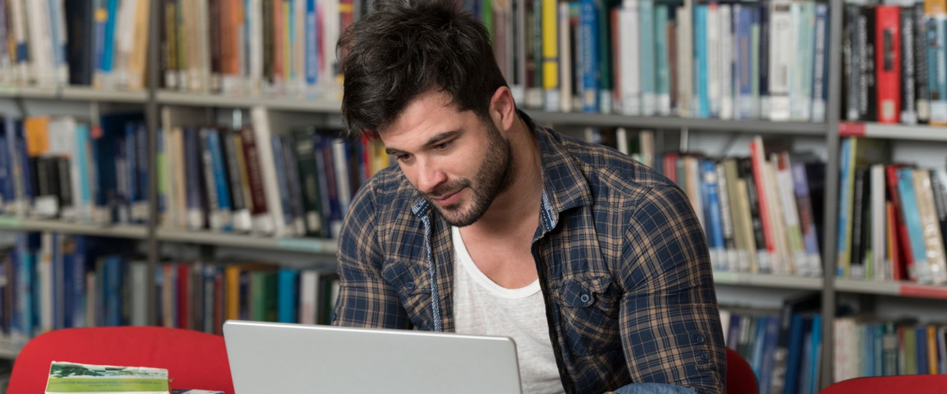 How to Choose the Perfect Dissertation Topic for UK Universities