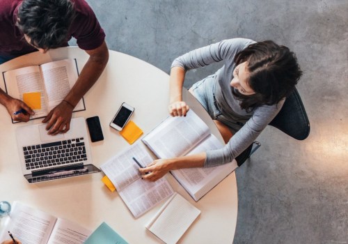 A Comprehensive Guide to Seeking Feedback from Peers and Advisors during the Dissertation Process